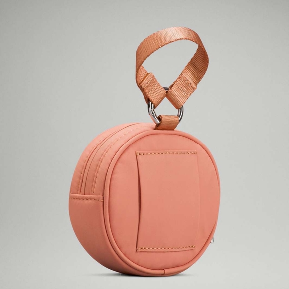 Lululemon Logo Pouch bag - Picture 2 of 8